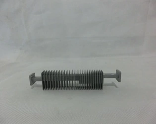 What is the underlying working principle of a waveguide coupling fixed attenuator in power attenuation?